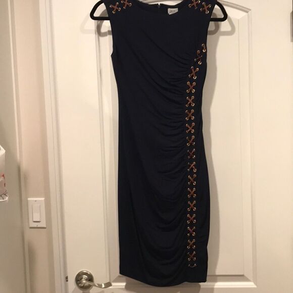Cache dress 👗 - Picture 1 of 5